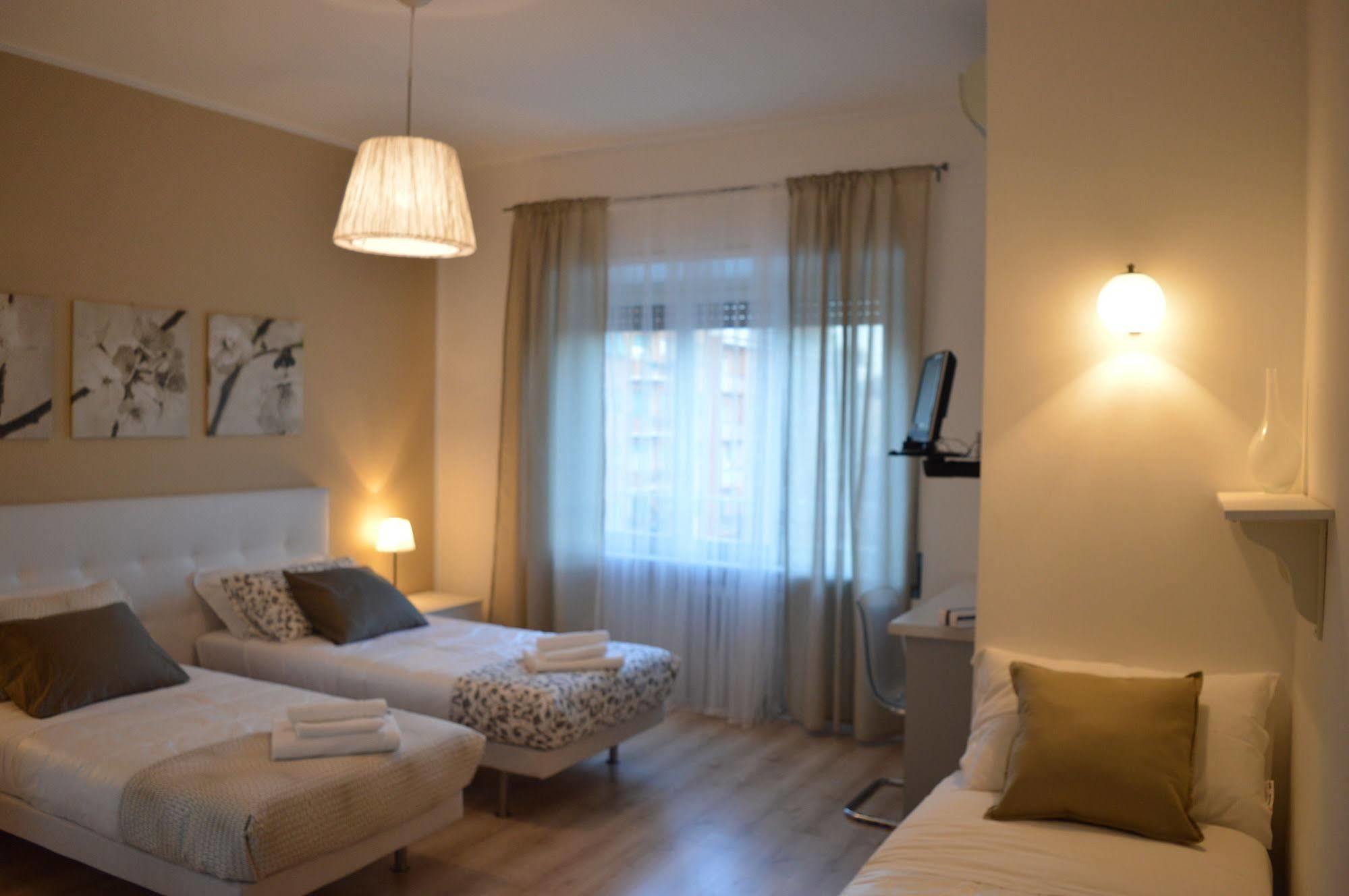 Domus Italiana Hotel Rome Buitenkant foto