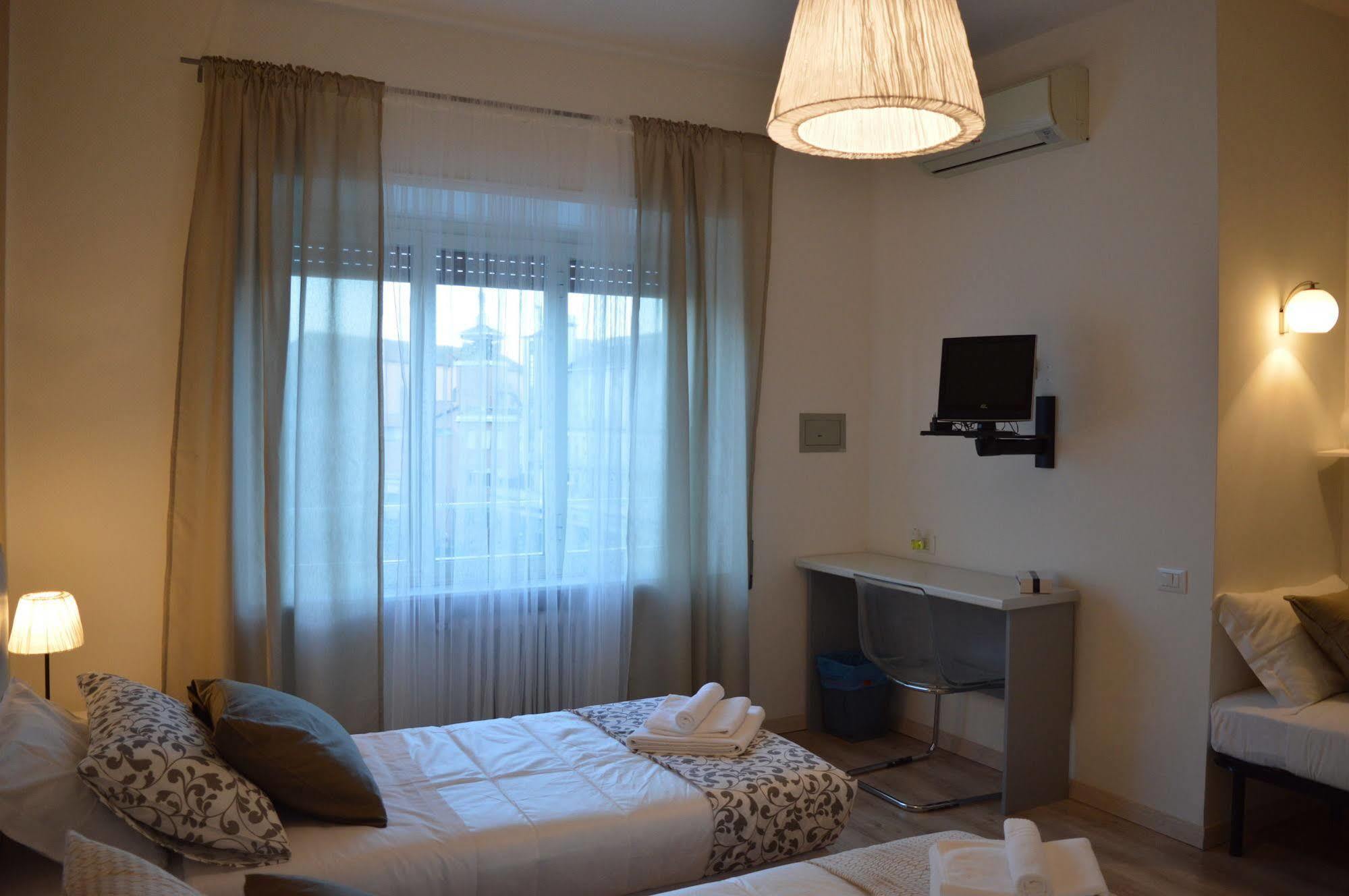 Domus Italiana Hotel Rome Buitenkant foto